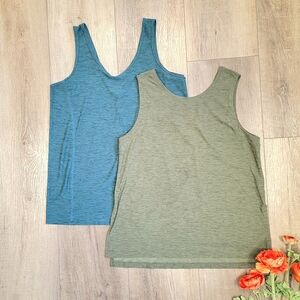 2 Pack Athletic Tanks Old Navy Active Size M Breathe ON Sleeveless Side Tie Back